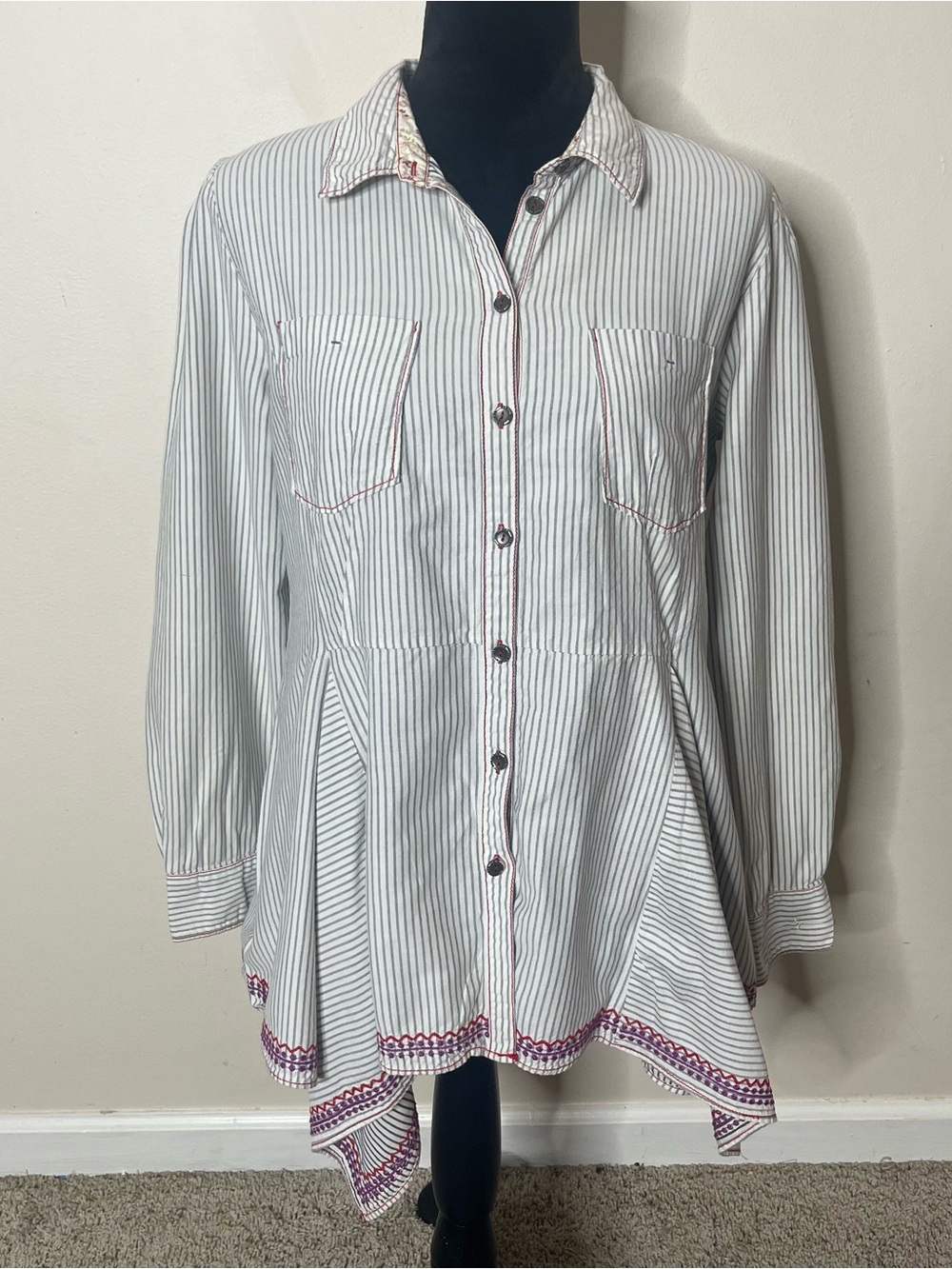 Ryan Michael Embroidered Handkerchief Hem White Navy Striped Button Up Shirt L
